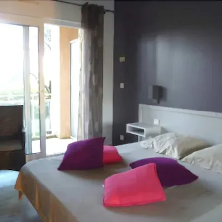 Orizonte 호텔 세르비온